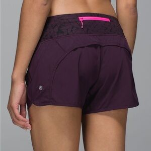 Lululemon Run Times Short *4-way Stretch 4"
Black Cherry Star Crushed EUC Size 6